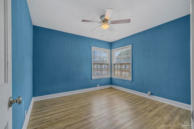 400 Sunset Ave, Pensacola, FL 32507