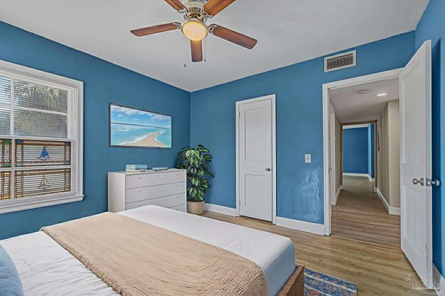 400 Sunset Ave, Pensacola, FL 32507