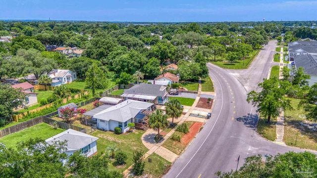 400 Sunset Ave, Pensacola, FL 32507
