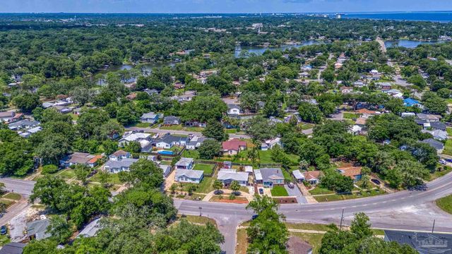 400 Sunset Ave, Pensacola, FL 32507