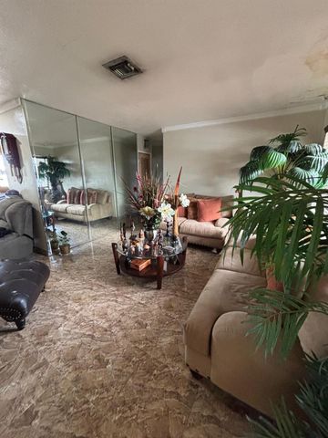 4115 NW 191st Ter, Miami Gardens, FL 33055