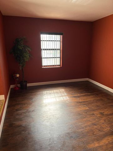 4115 NW 191st Ter, Miami Gardens, FL 33055