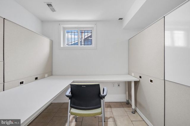 4510 BROOKS ST NE, Washington, DC 20019