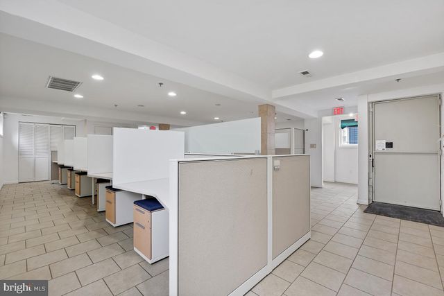 4510 BROOKS ST NE, Washington, DC 20019