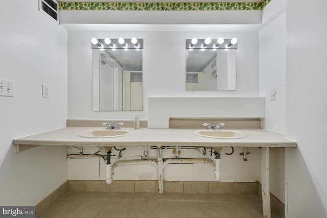 4510 BROOKS ST NE, Washington, DC 20019