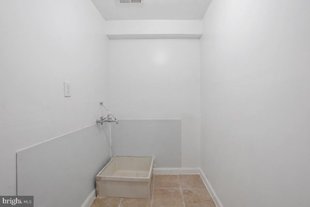 4510 BROOKS ST NE, Washington, DC 20019