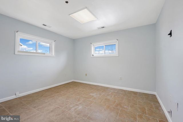 4510 BROOKS ST NE, Washington, DC 20019