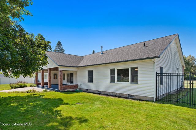 6672 N 4th ST, Dalton Gardens, ID 83815