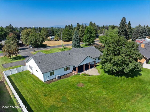6672 N 4th ST, Dalton Gardens, ID 83815