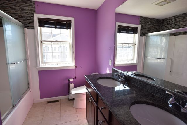 1975 Middlesex St 28, Lowell, MA 01851