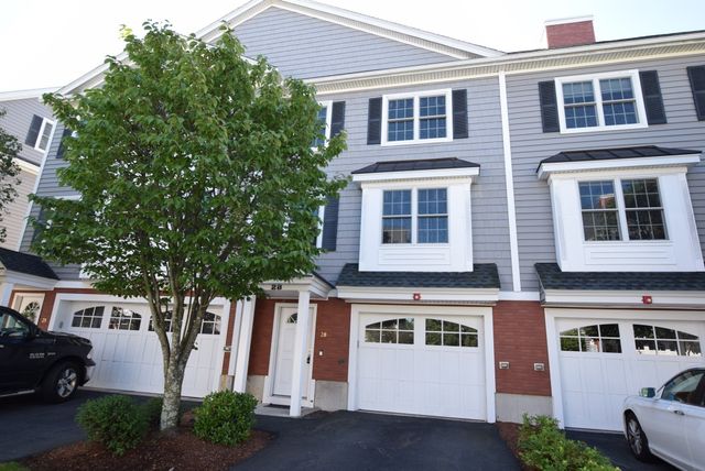 1975 Middlesex St 28, Lowell, MA 01851