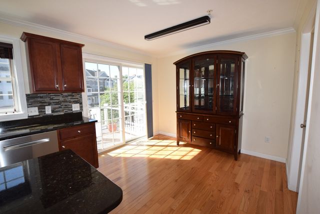 1975 Middlesex St 28, Lowell, MA 01851