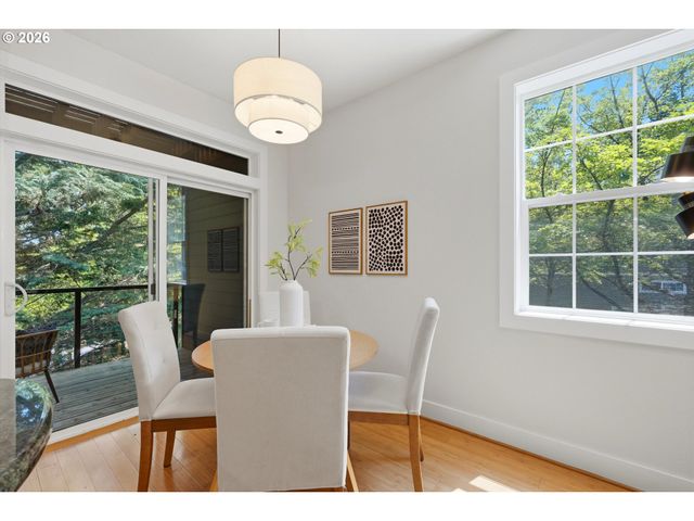 9490 Sw 153RD Ave, Beaverton, OR 97007