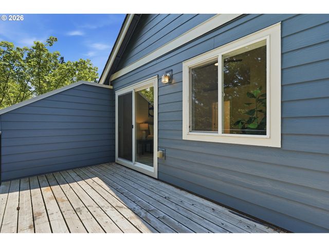 9490 Sw 153RD Ave, Beaverton, OR 97007