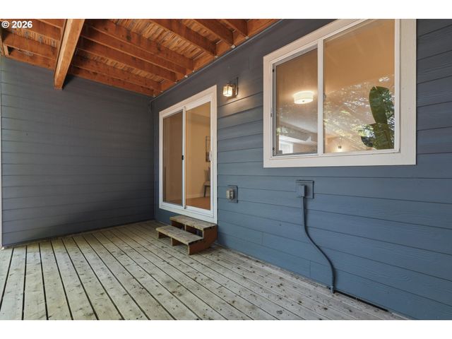9490 Sw 153RD Ave, Beaverton, OR 97007