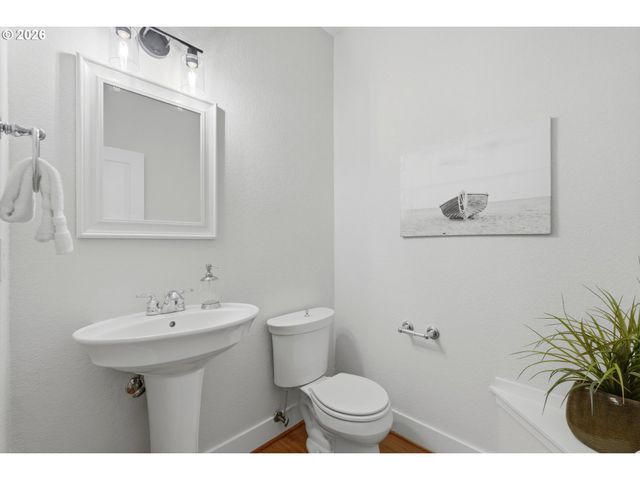 9490 Sw 153RD Ave, Beaverton, OR 97007