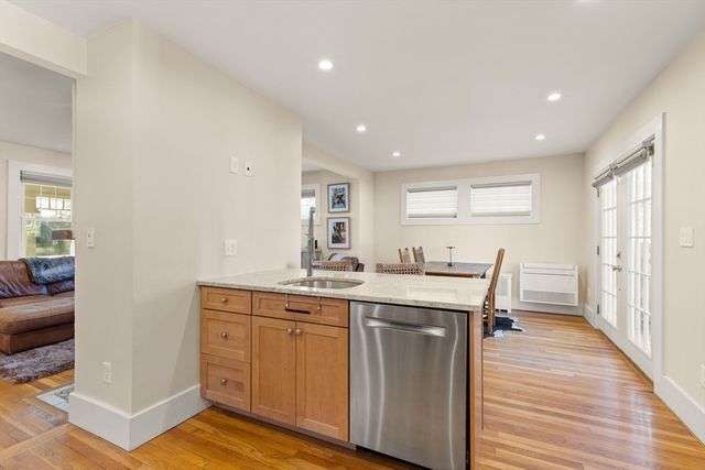 724 East Street, Dedham, MA 02026
