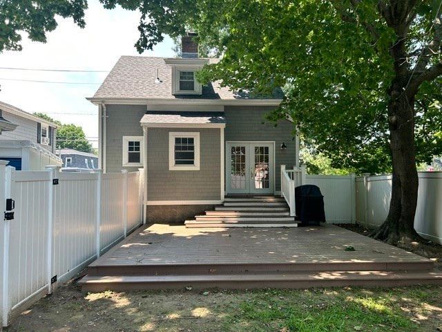 724 East Street, Dedham, MA 02026