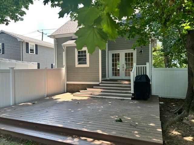 724 East Street, Dedham, MA 02026