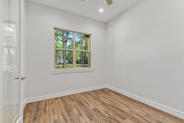 22403 Meadowsweet Drive, Magnolia, TX 77355