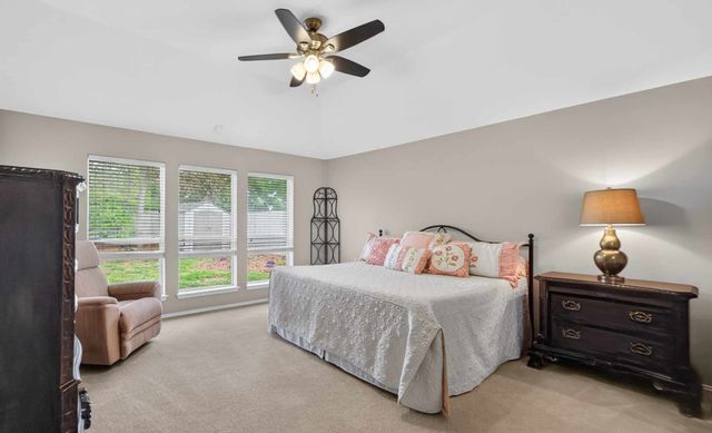 514 Noah Lane, Lindale, TX 75771