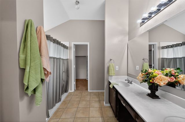 514 Noah Lane, Lindale, TX 75771