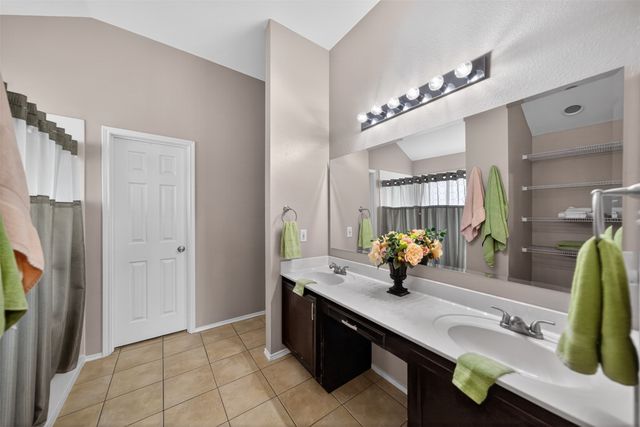 514 Noah Lane, Lindale, TX 75771