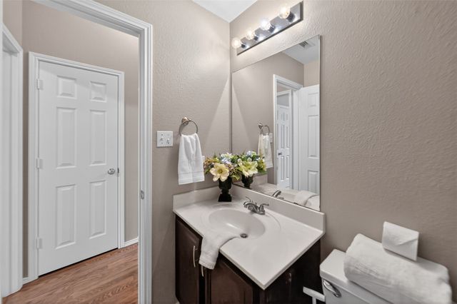 514 Noah Lane, Lindale, TX 75771