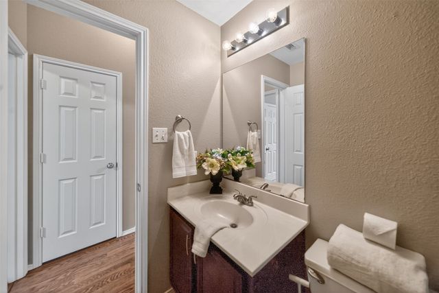 514 Noah Lane, Lindale, TX 75771