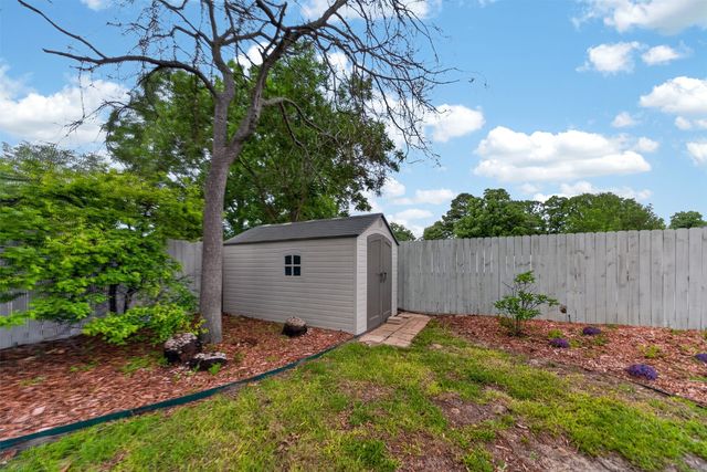 514 Noah Lane, Lindale, TX 75771