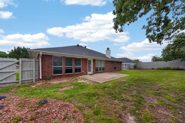 514 Noah Lane, Lindale, TX 75771
