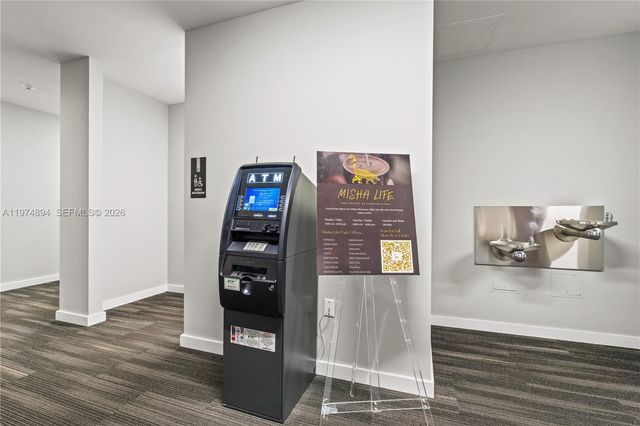 851 NE 1st Ave 4207, Miami, FL 33132