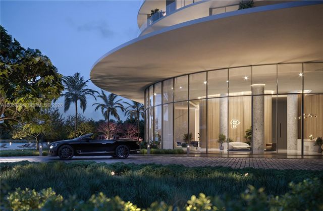 2411 Laguna Circle 1503, North Miami, FL 33181