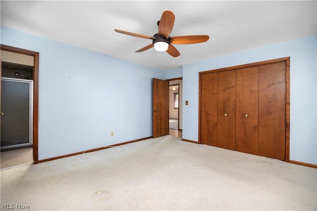 8636 Scarlet Oak Lane, Parma, OH 44130