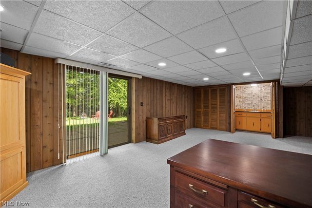8636 Scarlet Oak Lane, Parma, OH 44130