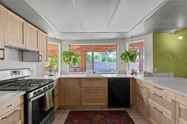 5914 West Twain Avenue, Las Vegas, NV 89103