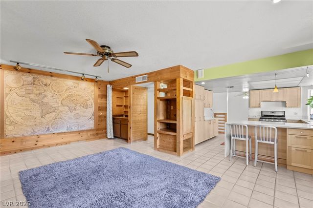 5914 West Twain Avenue, Las Vegas, NV 89103