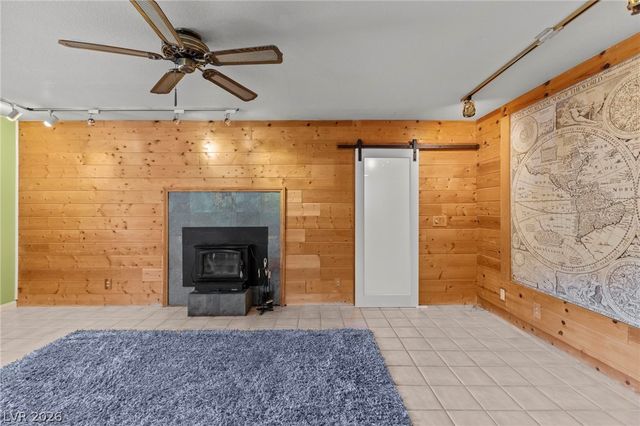 5914 West Twain Avenue, Las Vegas, NV 89103