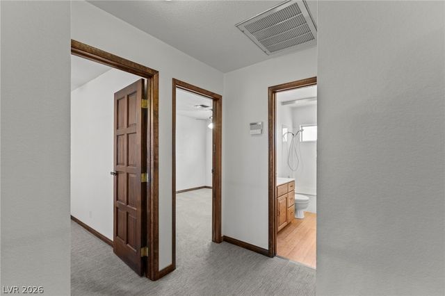 5914 West Twain Avenue, Las Vegas, NV 89103