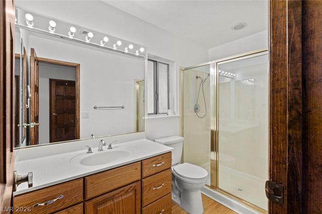 5914 West Twain Avenue, Las Vegas, NV 89103