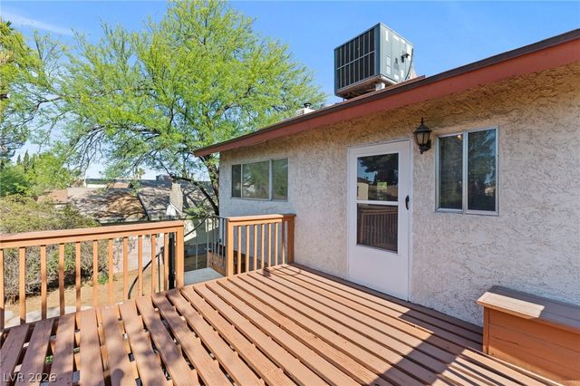 5914 West Twain Avenue, Las Vegas, NV 89103