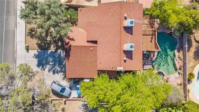5914 West Twain Avenue, Las Vegas, NV 89103