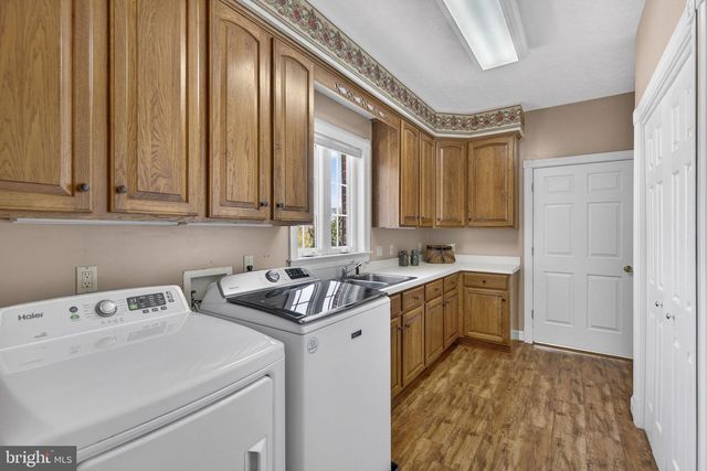 256 CLIFFSIDE DR, Edinburg, VA 22824