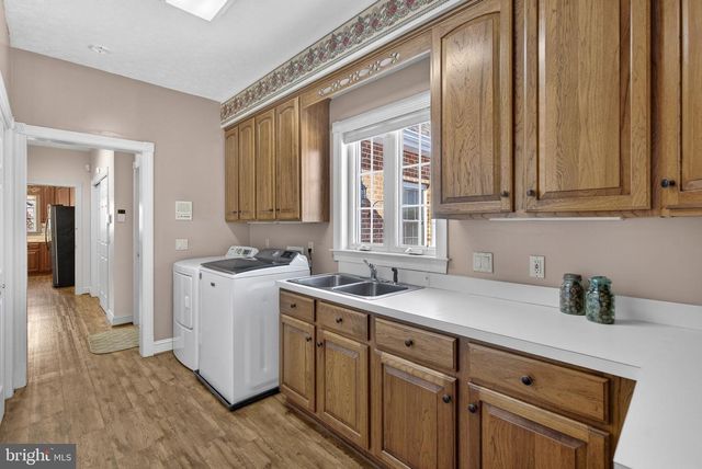 256 CLIFFSIDE DR, Edinburg, VA 22824