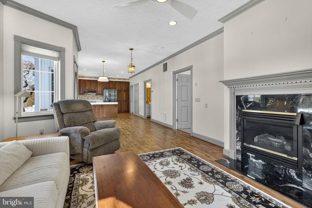 256 CLIFFSIDE DR, Edinburg, VA 22824