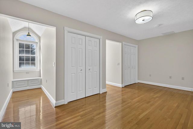 256 CLIFFSIDE DR, Edinburg, VA 22824