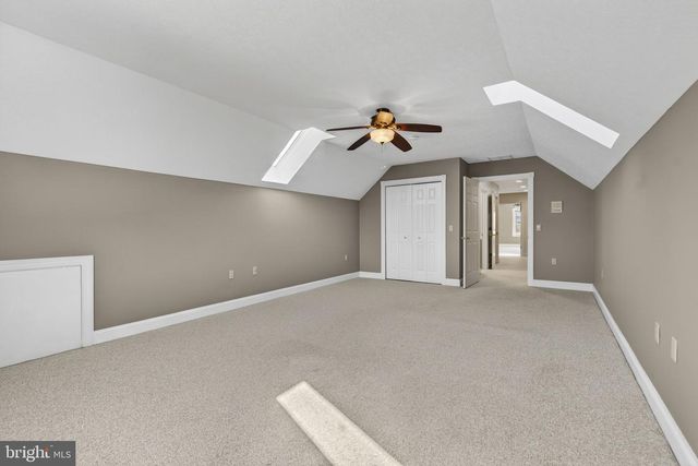 256 CLIFFSIDE DR, Edinburg, VA 22824