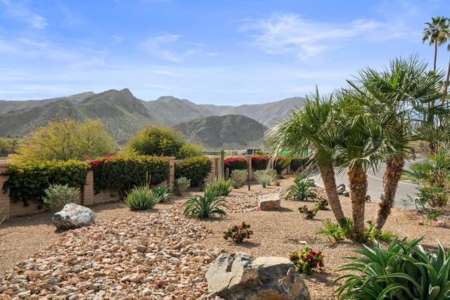 140 La Cerra Drive, Rancho Mirage, CA 92270