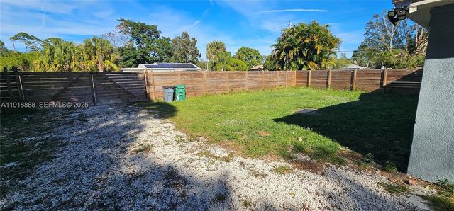 1007 N 39th St 0, Fort Pierce, FL 34947