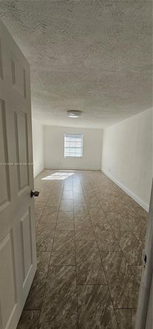 1007 N 39th St 0, Fort Pierce, FL 34947